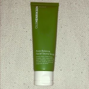 Ole Henriksen pore-balance facial sauna scrub